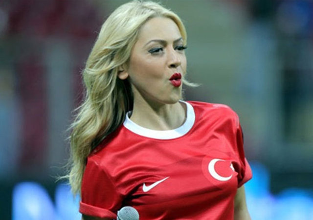 Hadise-Fenerbahçe