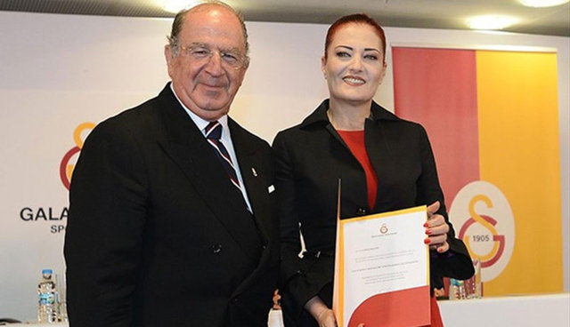 Candan Erçetin-Galatasaray -