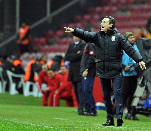 Galatasaray, Cesare Prandelli döneminde çıktığı 16 resmi maçta 29 gol yedi. (maç başına 1,81 ortalama)