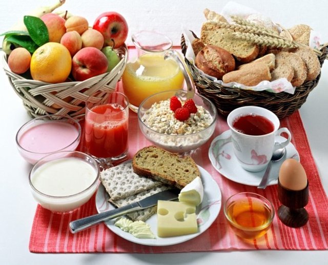 2. Doğru gıdalarla beslenmek -