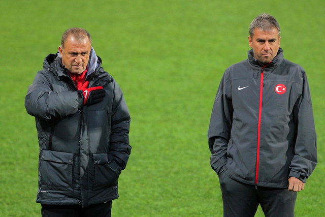 Galatasaray, Prandelli ile yolların ayrılmasının ardından sürpriz bir kararla Hamza Hamzaoğlu ile anlaştı.