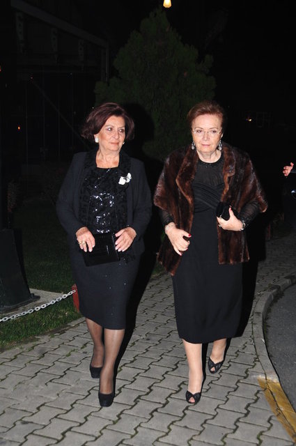 BERNA TOKAR, SEZEN DEMİREL 