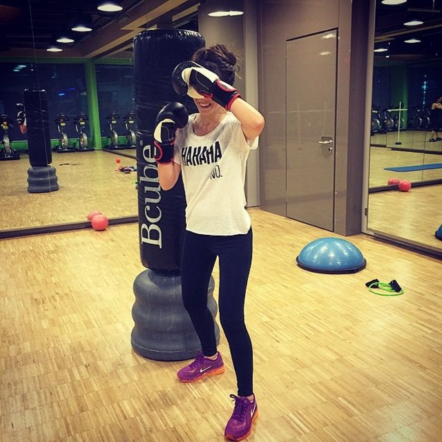 NUR FETTAHOĞLU  - Hayırr