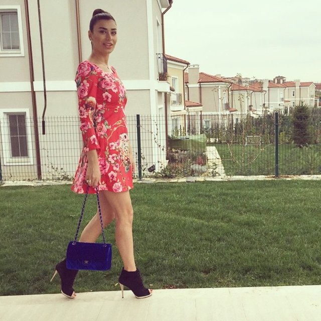 EBRU ŞANCI  - Geyşa