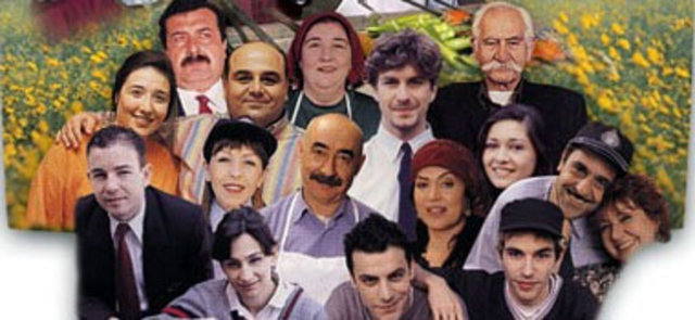 1998 - İkinci Bahar - Başrollerini Şener Şen ve Türkan Şoray'ın üstlendiği, Ali Haydar ve Hanım'ın büyük aşkı ve dillere pelesenk olmuş şarkısıyla efsaneleşen dizi.