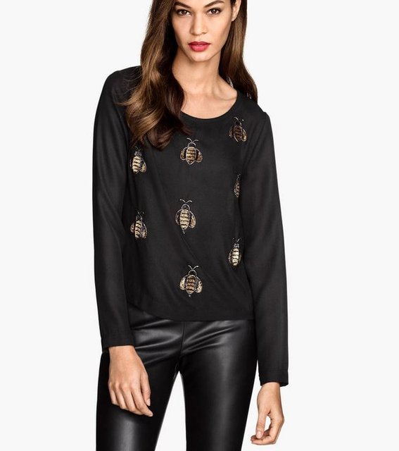 Boncuklu bluz: H&M (69,95TL)