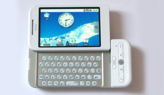 HTC Dream 2008   -  - HTC Dream, Google tarafından üretilen bir işletim sistemi (Android) kullanan, donanımı HTC tarafından sağlanan bir akıllı telefon.