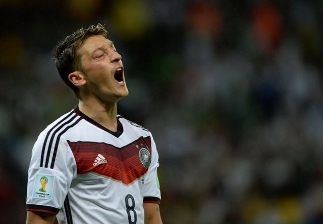 -  - 48. Mesut Özil