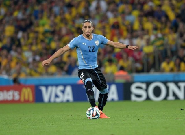 87. Martin Caceres