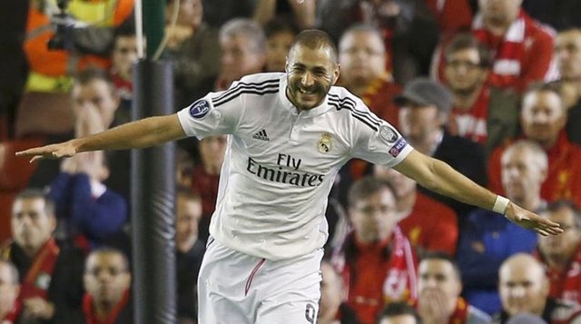 -  - 35. Karim Benzema