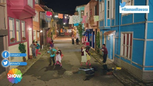 Roman Havası 1. Bölüm Foto-romanı