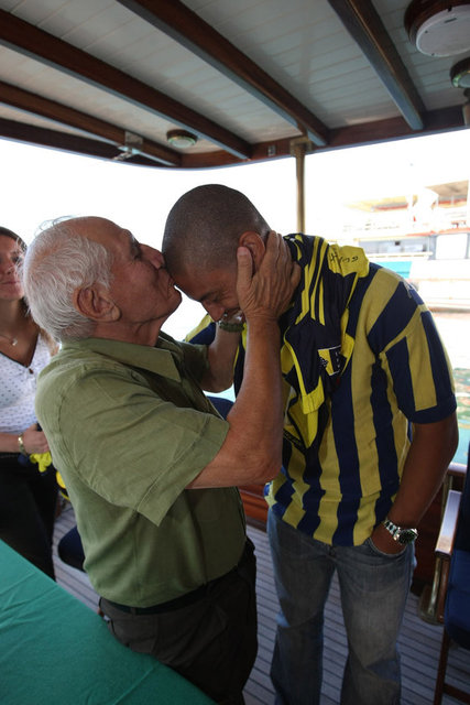 2001-2002 Cruzeiro Maç: 29 Gol: 6 Asist: 10  - 2002 Parma Maç: 5 Gol: 2 Asist:	7