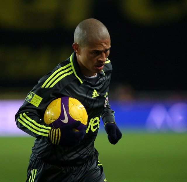 Türkiye Kupası'nda 35 maçta 18 gol atan Alex, takımının bu kupada en çok oynayan ve en çok golü bulunan yabancı futbolcusu unvanına da sahip. -