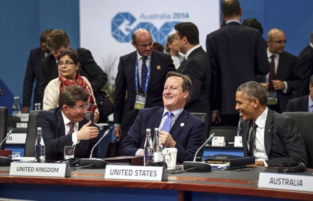 Avustralya'nın Brisbane kentinde düzenlenen G20 Liderler Zirvesine katılan Başbakan Ahmet Davutoğlu, İngiltere Başbakanı David Cameron ve ABD Başkanı Barack Obama ile sohbet etti.  -  - 15.11.2014