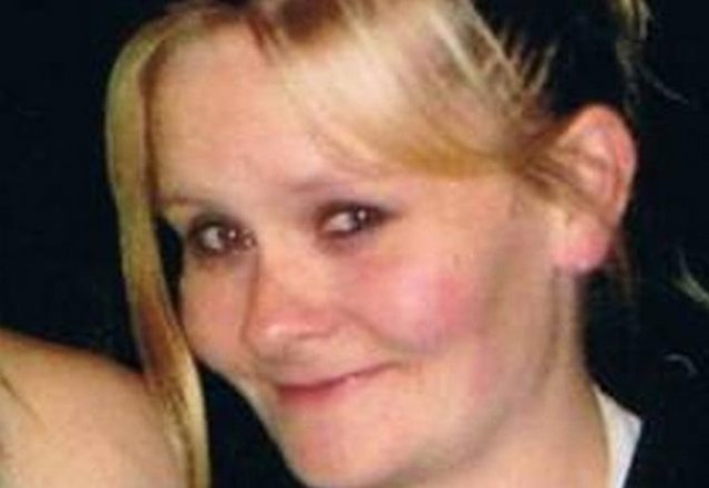 Natasha Harris adlı kadının son sekiz yılda 25 bin litre kola tüketmesi hayatına mal oldu.