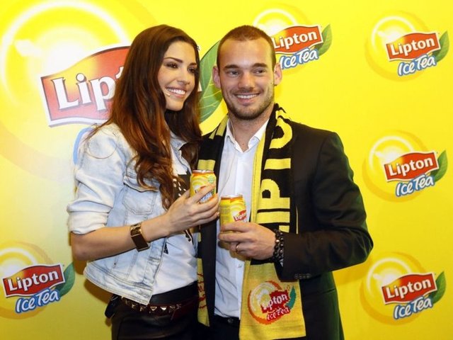 WESLEY SNEIJDER - YOLANTHE CABAU