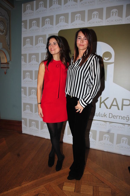 SERRA TAŞKENT, NESLİHAN KARAAĞAÇ