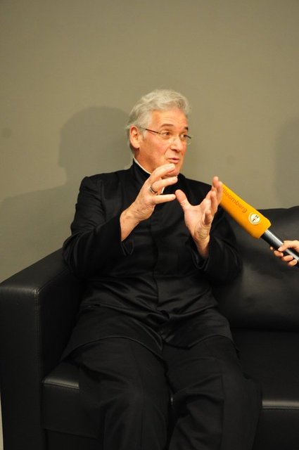 PINCHAS ZUKERMAN