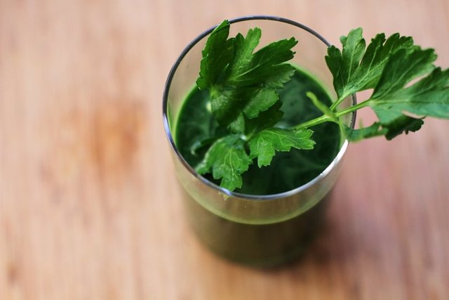 Günde 2 kere aralarda tüketmek ödem atmanın sihirli formülünden biridir.