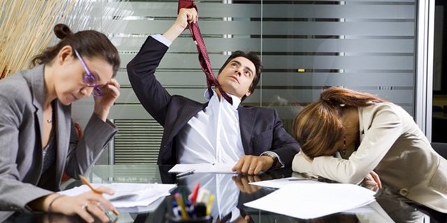 Sıkıcı iş ortamından kurtulmanın yolu heyecan değildir. Bunun yerine yaptığınız işlere farklı anlamlar yüklemeyi deneyin.  -