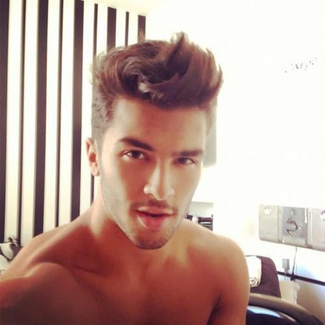 17.Tarih boyunca ölçülen en büyük penis boyu 35 cm.