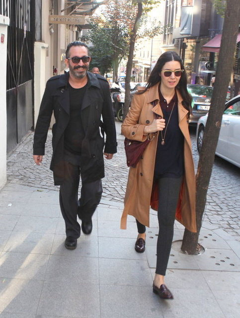 Cem Yılmaz, 'Son Umut' filminin galasına Ayşe Hatun Önal'la katılmıştı.