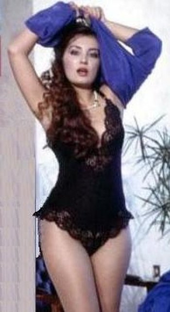 Uzun süre sinemaya ara verdikten sonra 2007'de yine bir filmde rol almıştır.