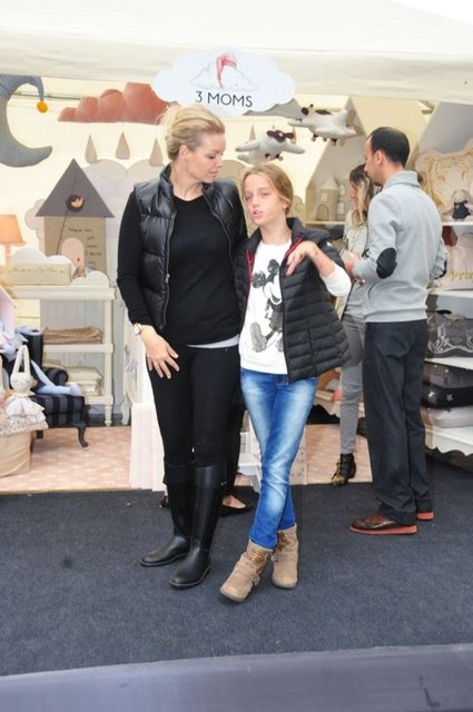 ALARA KOÇİBEY, YASMİN PARİS UZAN