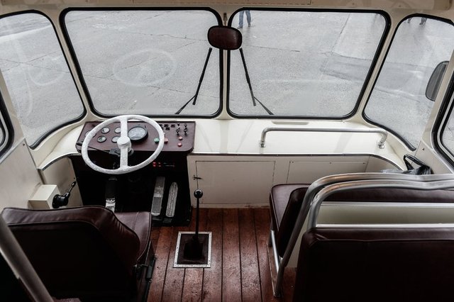 Vatandaşlarımız bu otobüslere bindiğinde o dönemi de bir nebze olsun yaşayacaklar" ifadelerini kullandı.