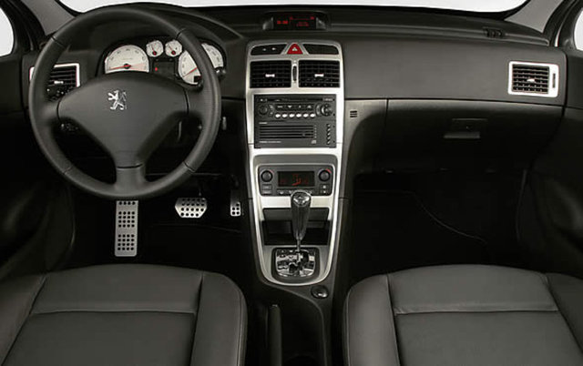 Araç silgileri diyelim kırmızı ışıkta durdunuz silgiler  kendi kendine yavaşlıyor siz hareket edince tekrar hızlanır.