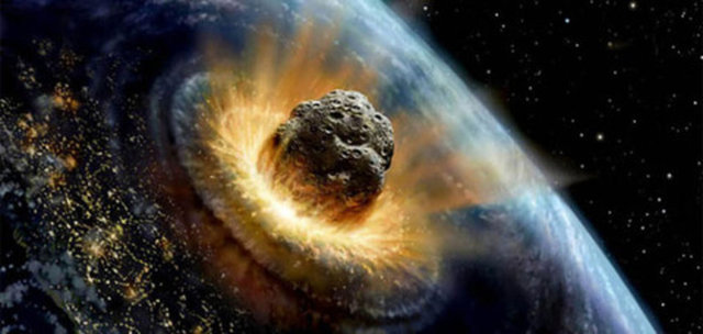DK 36 adlı asteroidin çapı 40 metre... Yörünge hesapları, bu asteroidin Dünya'ya 1.2 milyon kadar yaklaştığını gösteriyor. Bu olayın da etkisiyle 1998 yılı göktaşlarıyla gelen felaket senaryoları filmleri patlama yaptı.