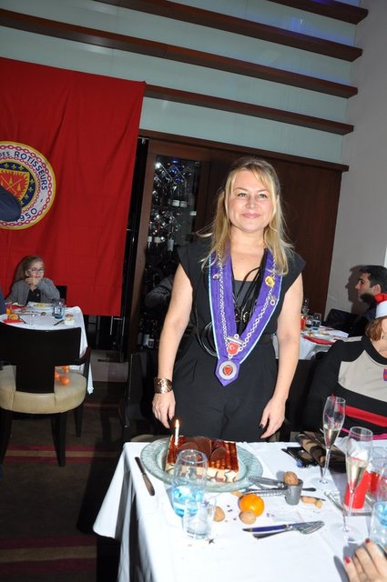 DEMET SABANCI ÇETİNDOĞAN