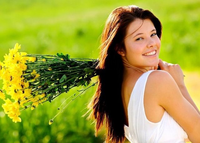 Özel hayat:  Özgür bir ruh olabilirsiniz fakat bu yıl sizin için değer verdiklerinizi sağlama alma ve koruma yılı olacak. Birçok tercih yapmanız gerekse de yaptığınız tercihler tatmin edici sonuçlar doğuracak.  -