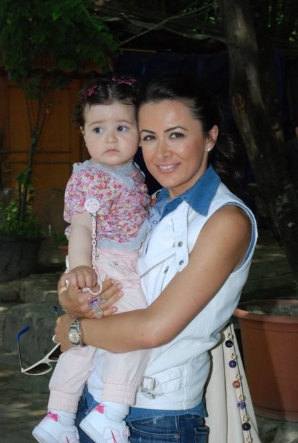 AZRA, FATOŞ SARIGÜL