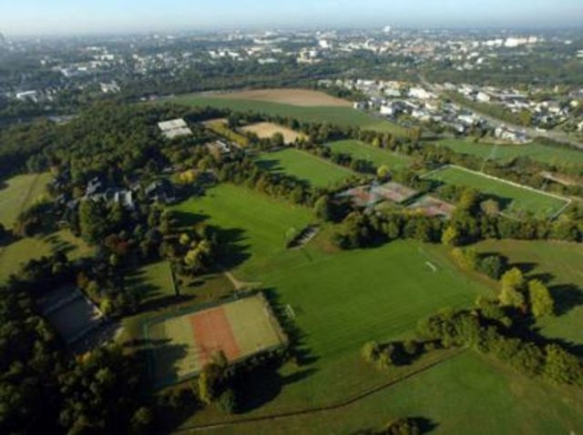 FC Nantes - La Jonelière - 140.000 m² - 1978  -