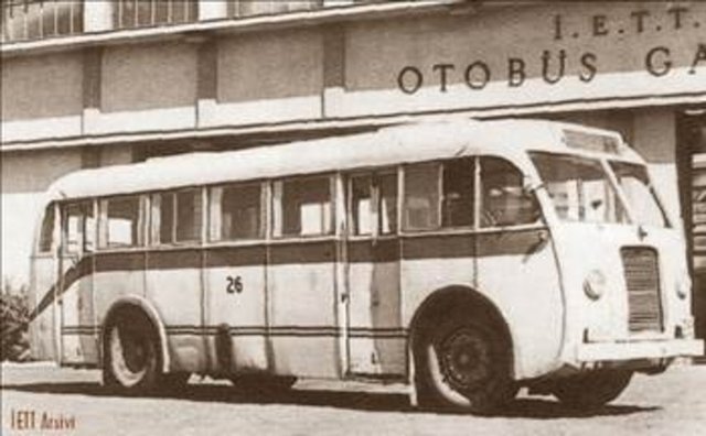 1945 - 45'li yıllarda ilk burunsuz otobüsler çalışmaya başladı. Scania-Vabis B-41 model otobüslerin ilginç yanı, direksiyonlarının sağ tarafta bulunmasıydı. Trafikte bazı sıkıntılara sebep olsalar da 4 yıl boyunca "Taksim-Boğaziçi-Sarıyer" hattında çalıştırıldılar.