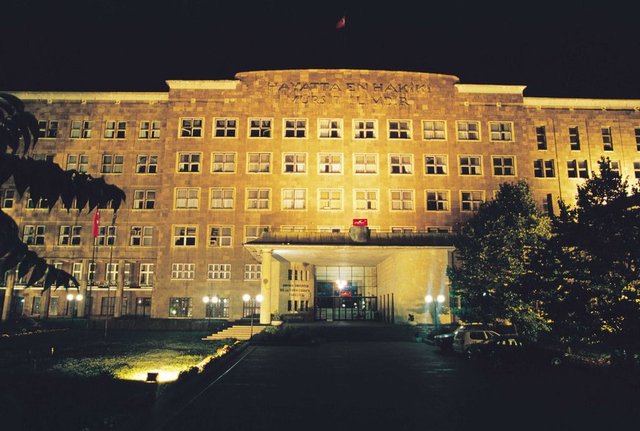 48. Ankara Üniversitesi  Türkiye
