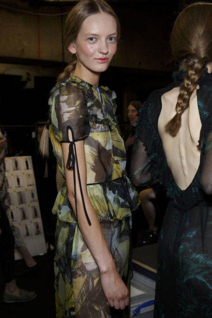 Islak görünümlü, fresh makyajlar bu sene daha belirgin bir şekilde çıkacak karşımıza.