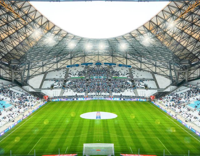 43-) Velodrome Stadyumu  [Marsilya]