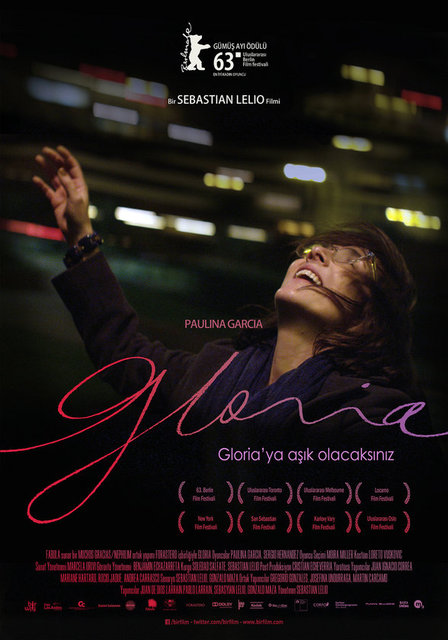 23-Gloria (2013): Şilili Sebastián Lelio, dördüncü uzun metrajında, yapımcısı Pablo Larraín'le akraba bir işe imza atıyor. Pinochet rejiminin silikleştirdiği 60 yaşlarındaki bir kadının cinsel uyanışına Paulina Garcia'nın şaşırtıcı cesaretiyle bakıyor.