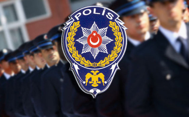 EKİM - İçişleri Bakanı Ala, 6-7 Ekim olaylarından 35 ilin etkilendiğini, 31 kişinin hayatını kaybettiğini, 2 polisin şehit olduğunu, 221 vatandaşla 139 polisin yaralandığını bildirdi
