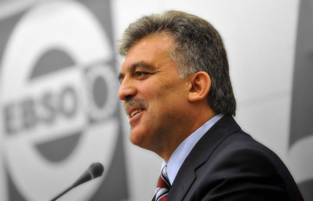 11. Cumhurbaşkanı Abdullah Gül, kamuoyunda bilinen adıyla Refah Partisi dönemine ait "Kayıp Trilyon" davası kapsamında Ankara Cumhuriyet Başsavcılığında ifade verdi
