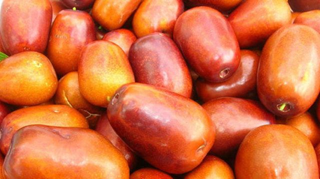 Hünnapı sofranızdan eksik etmeyin:  C vitamini desteği sağlar.