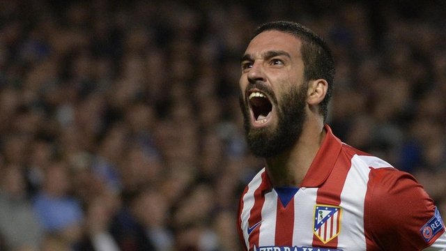 38 Arda Turan