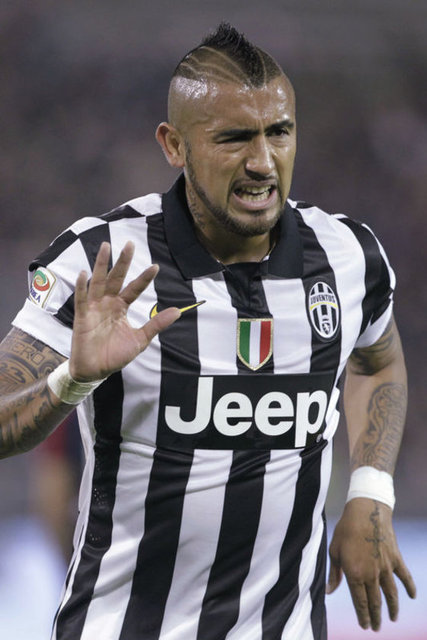 33 Arturo Vidal