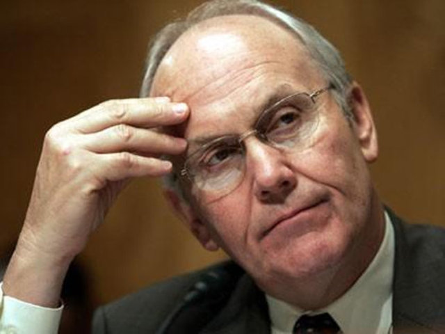 Larry Craig - Eski Cumhuriyetçi Parti Kongre adayı Larry Craig, 11 Temmuz 2007 tarihinde Minneapolis'teki St. Paul Uluslararası Havaalanında "ahlak dışı davranış" suçundan tutuklandı.