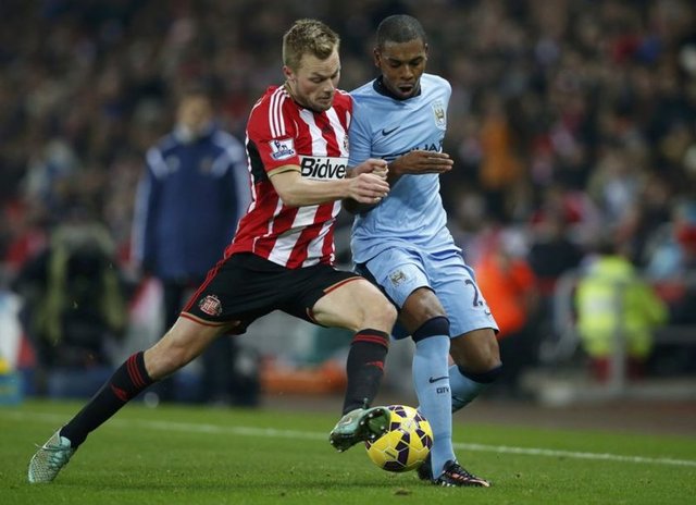 Fernandinho-Manchester City
