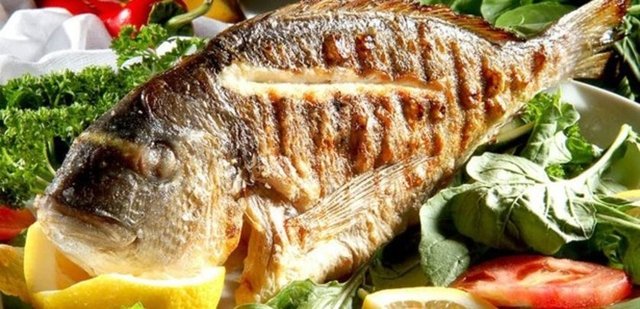 Klorid ihtiyacınız için yağlı balık yiyebilir ve keçi sütü içebilirsiniz.