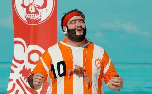 Box Office Türkiye'nin rakamlarına göre 2014'ün en fazla izlenen 15 yerli filmi:  - (Not: Vizyon tarihi 3 ocak 2014'ten önceki filmlerin seyirci rakamları sadece 2014 izleyici rakamlarıdır) -