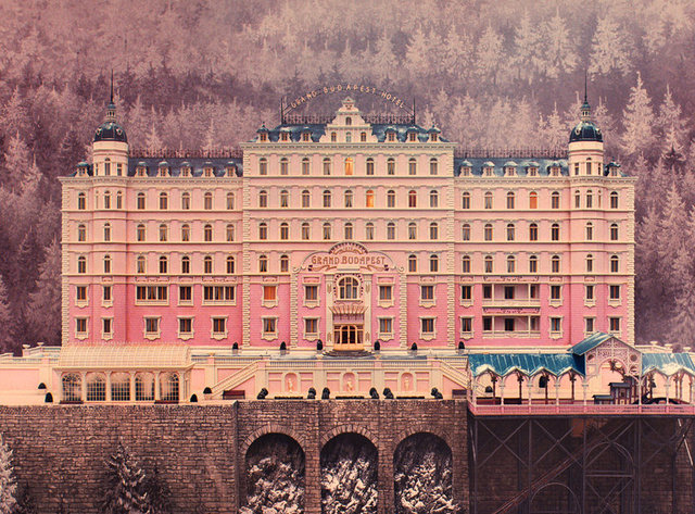 1. The Grand Budapest Hotel (Büyük Budapeşte Oteli)